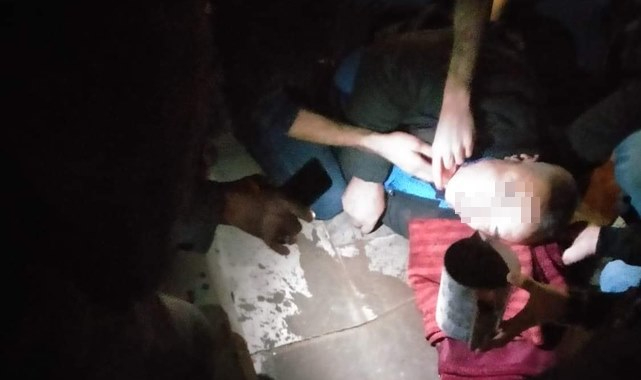 Viranşehir'de pakta otururken aniden yere yığıldı