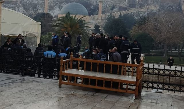 Balıklıgöl’de işgal edilen yerler temizlendi