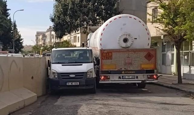 Bozovalılardan Kaymakam Akın Oruç'a beton blok çağrısı