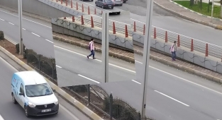 Haliliye'de bir kadın kendini ve sürücüleri tehlikeye attı