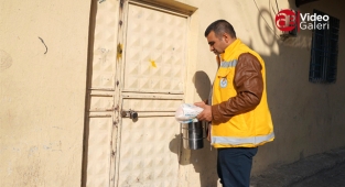 Haliliye’de yüzlerce eve yemek dağıtılıyor