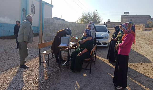 Karaköprü’de 20 ekip Covid-19 aşısı için sahada