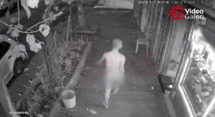 Şanlıurfa'da 'çıplak vatandaş' şoku