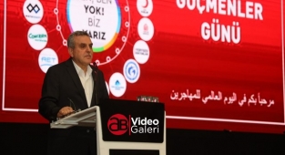 Şanlıurfa’da mülteciler Ölürüm Türkiye’m Türküsünü okudu
