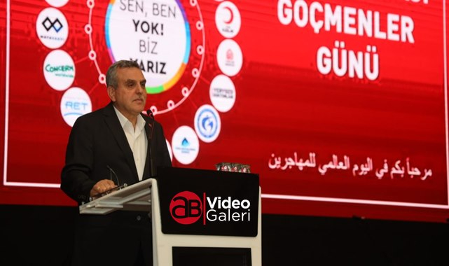 Şanlıurfa’da mülteciler Ölürüm Türkiye’m Türküsünü okudu