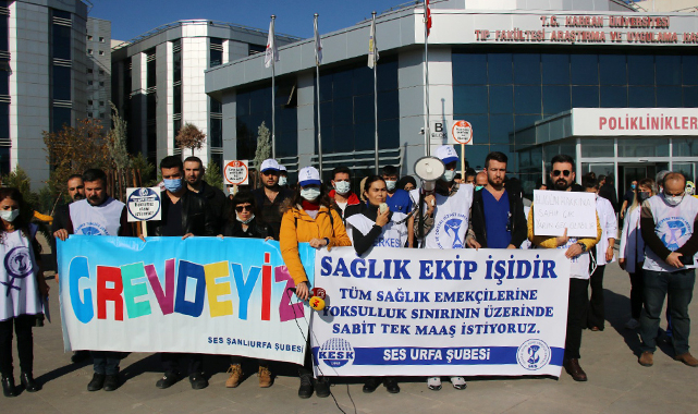 Şanlıurfa'da sağlık çalışanları iş bırakarak grev yaptı