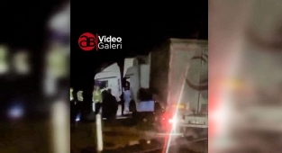 Şanlıurfa'da zincirleme tır kazası! Ortalık savaş alanına döndü