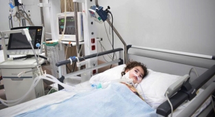 Şanlıurfalı SMA hastası bebek yaşamak için destek bekliyor