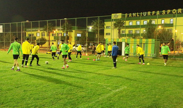 Şanlıurfaspor'da 3 günlük aradan sonra hazırlıklar başladı