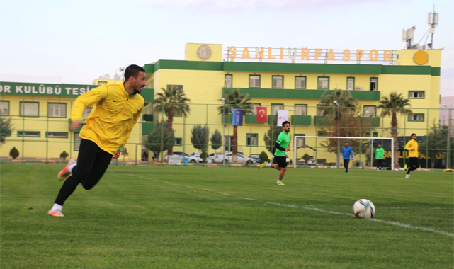 Şanlıurfaspor'da iki futbolcu kadroda yer almayacak