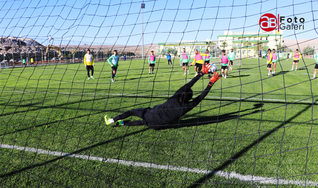 Şanlıurfaspor lider Pendikspor’a hazırlanıyor