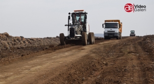 Viranşehir - Derik bağlantı yolunda çalışma başlatıldı