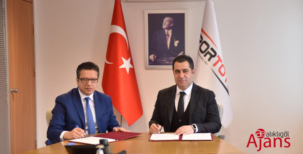 Halfeti yarı olimpik yüzme havuzu ve gençlik merkezi için imzalar atıldı