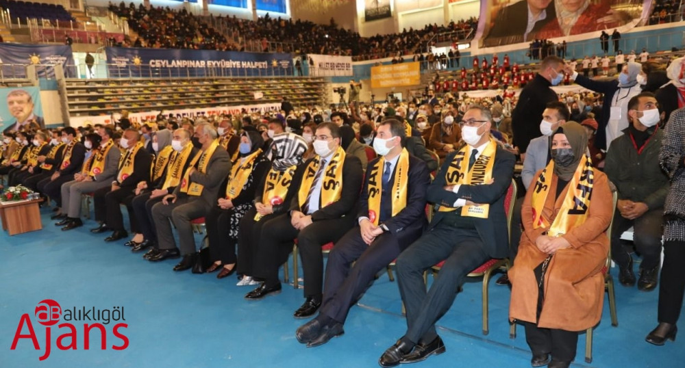 Erdoğan, Urfa İl Kadın Kolları Kongresine katıldı