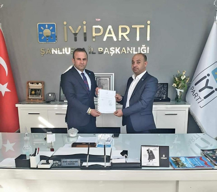 Şanlıurfa’da ilçe başkanı görevi bıraktı!