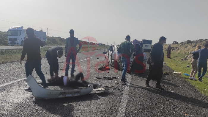 Siverek'te otomobil takla attı: Ölü ve yaralılar var