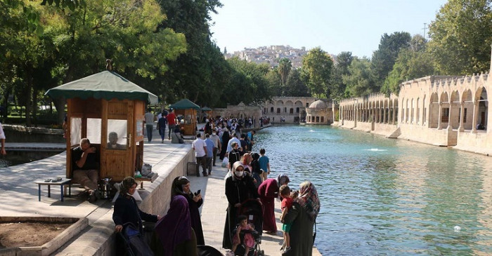 Şanlıurfa'da hafta sonu yasakları kaldırıldı