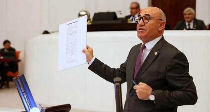 Eylem yapan çiftçiler Meclis gündeminde