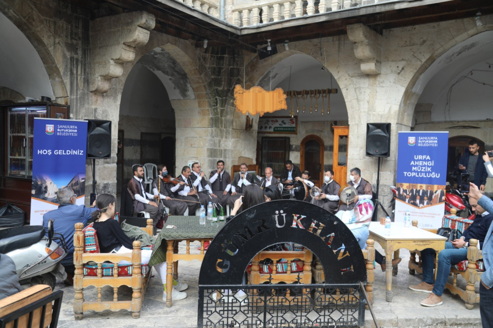 Urfa’da açık havada müzik ziyafeti