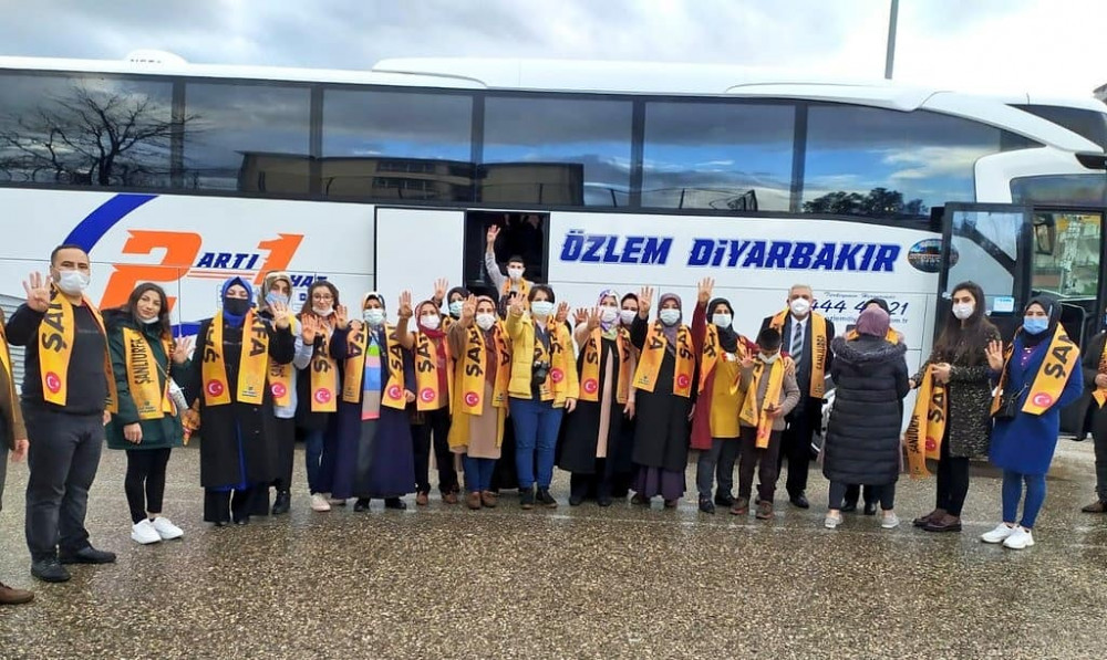 AK Parti Şanlıurfa il ve ilçe teşkilatları Ankara’ya gidiyor