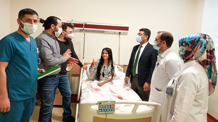 Harran Üniversitesi’nden AVM hastalığı ameliyatı
