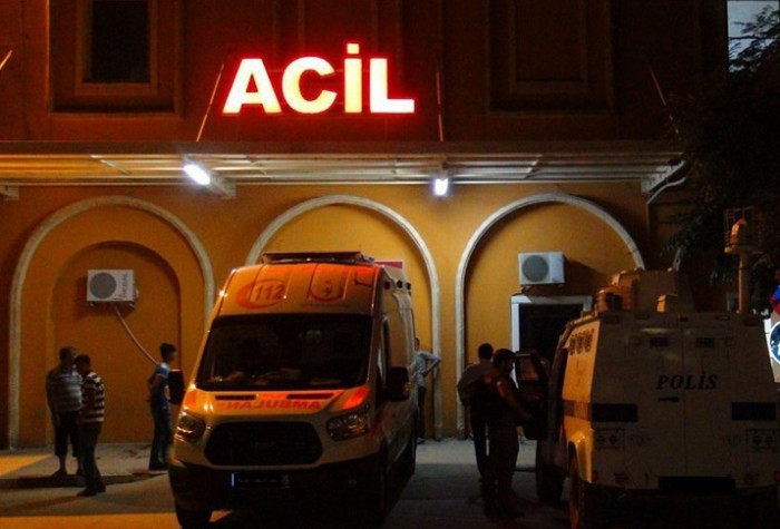 Şanlıurfa'nın ilçesinde silahlı kavga: Çok sayıda yaralı var