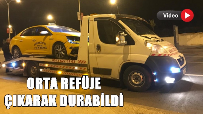 Çevik Kuvvet Kavşağında kaza: Yaralılar var