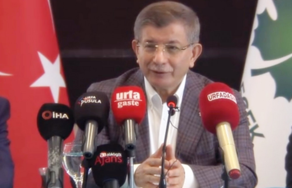 Davutoğlu’ndan erken seçim açıklaması