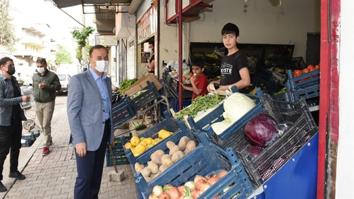 Vali Erin, kendi kullandığı araçla vatandaşı ziyaret etti