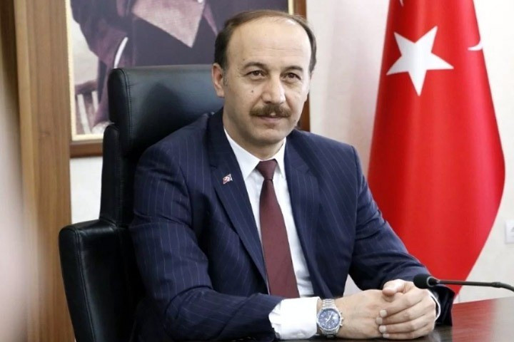 Vali Erin: Sabırla riayet edelim