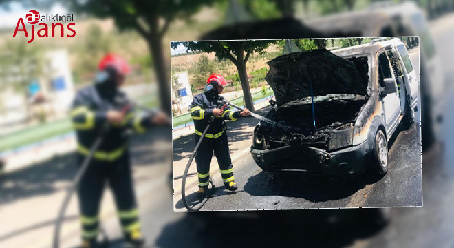 Yanan araç kullanılamaz hale geldi