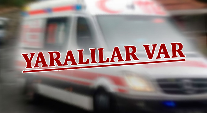 Mevsimlik tarım işçilerini taşıyan minibüs devrildi