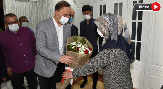 Şanlıurfa Valisi Erin'den 'Anneler Günü' ziyareti