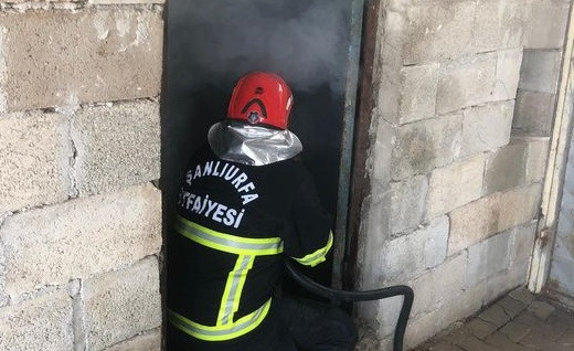 Haliliye’de korkutan odunluk yangını!