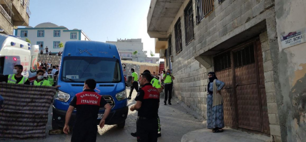 Urfa'da feci kaza: Araç altında sıkışan sürücü öldü