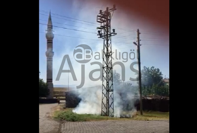 Siverek’te elektrik trafosu iki kez patladı: Elektrikler yok