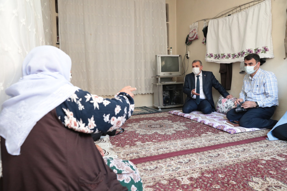 Beyazgül'den bayramın son günü ziyaretleri