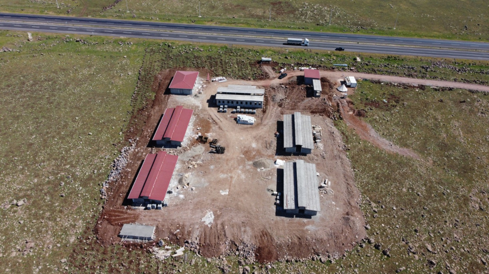 Hayvan rehabilitasyon merkezinin yapımı sürüyor