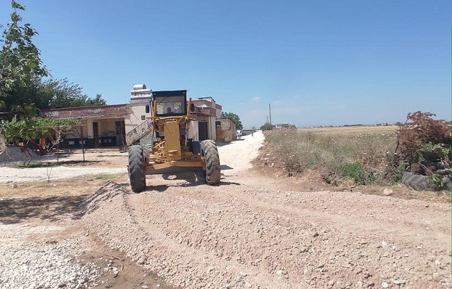 Eyyübiye kırsalında yol yapım çalışması