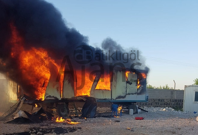 Ceylanpınar’da korkutan yangın: Alev topuna döndü