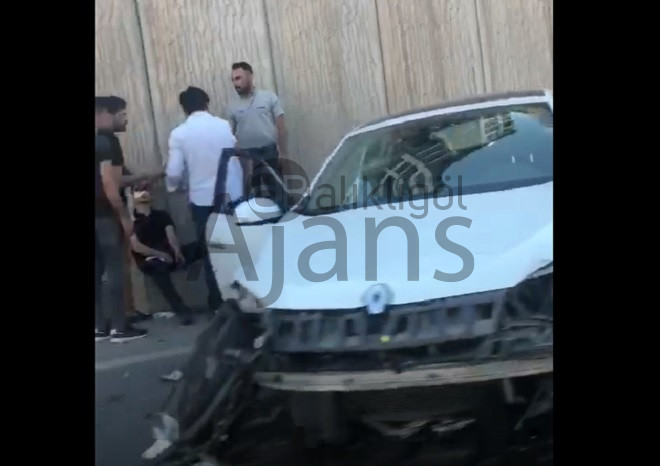 Köprülü kavşakta kaza: Yaralılar var