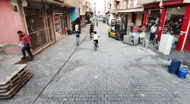 DEDAŞ’ın bozduğu yollar belediye tarafından onarıldı