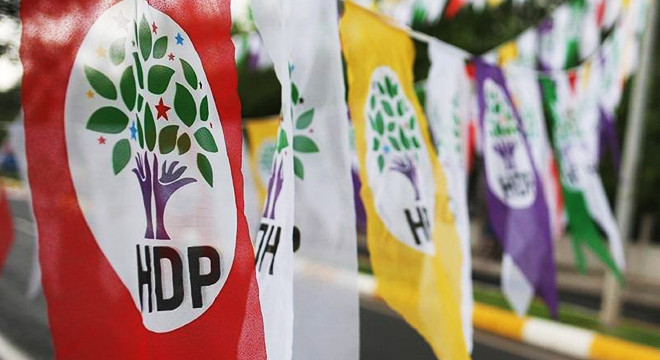 AYM, HDP’nin kapatılmasıyla ilgili iddianameyi kabul etti
