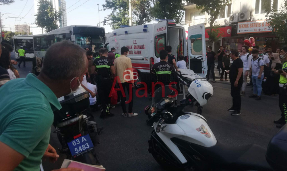 Urfa'da feci kaza: Otobüs yayaya çarptı