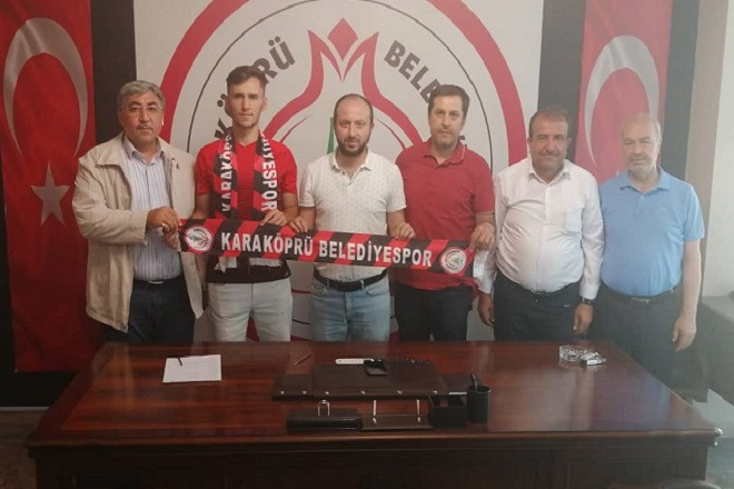 Karaköprü Belediyespor 2 futbolcuyu daha renklerine bağladı