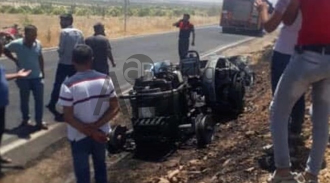 Birecik’te yanan traktör küle döndü