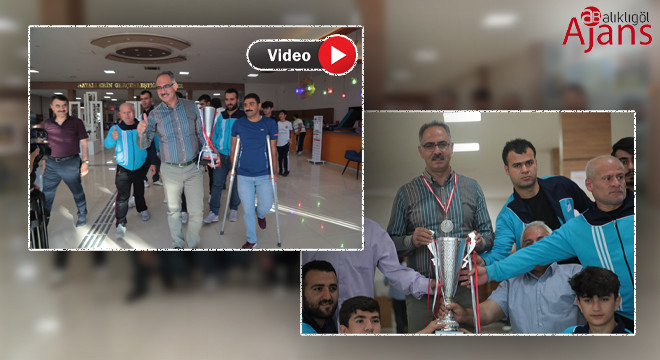 Kuş’tan şampiyon takıma prim sözü: Üst ligde de başarı bekliyoruz