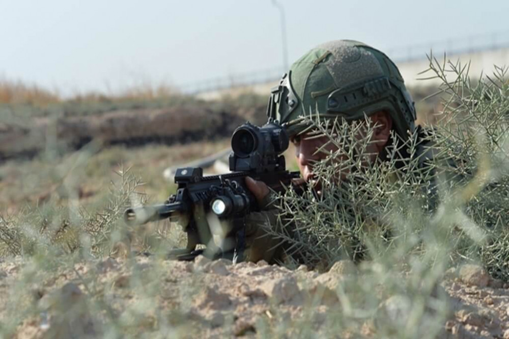 Sınırda çatışma: 4 terörist etkisiz hale getirildi