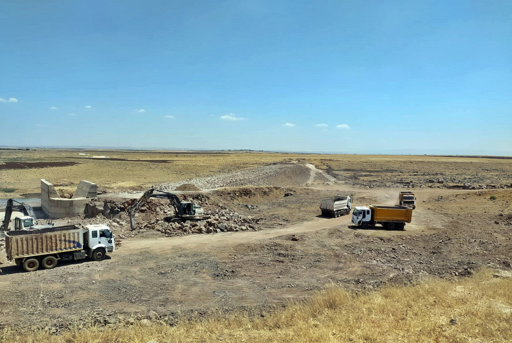 Siverek Uzunca Göleti ile tarım arazileri suyla buluşacak