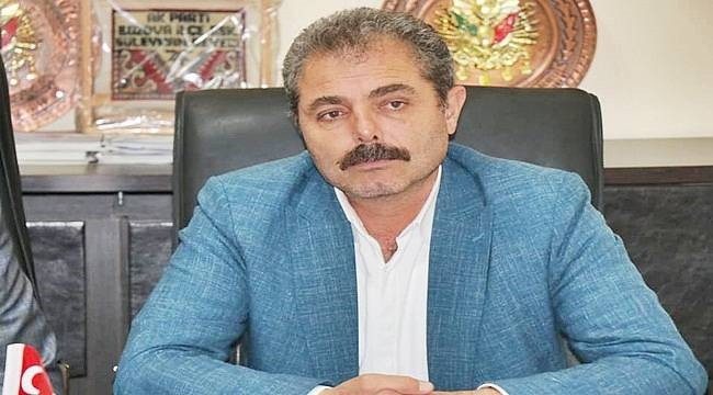 AK Partili başkandan sitem: Anlamış değilim